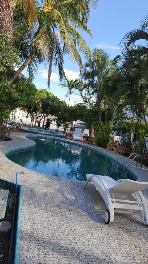 Hotel Hermanos Aguilar Cozumel Exterior photo